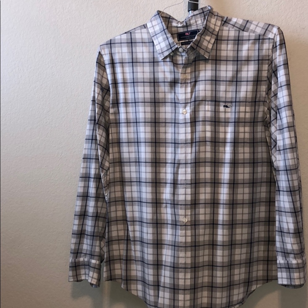 Vineyard Vines Button Down - L